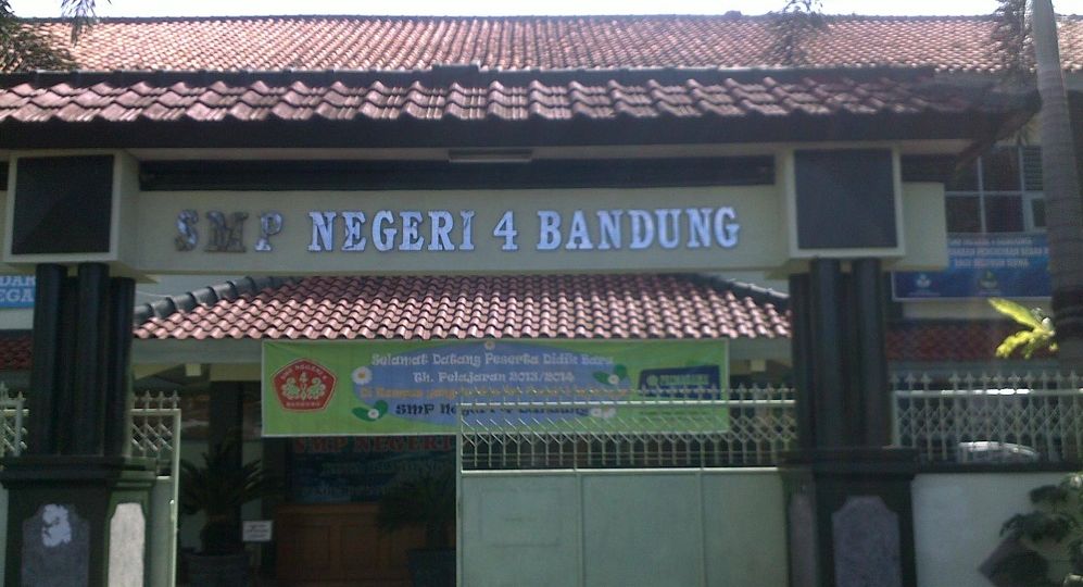 smp-4-bandung-1