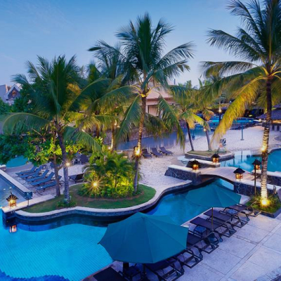 hardrockhotel-pool-jpg