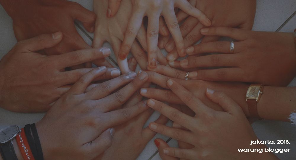 WB---Hand